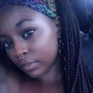 Meet your Posher, Nia